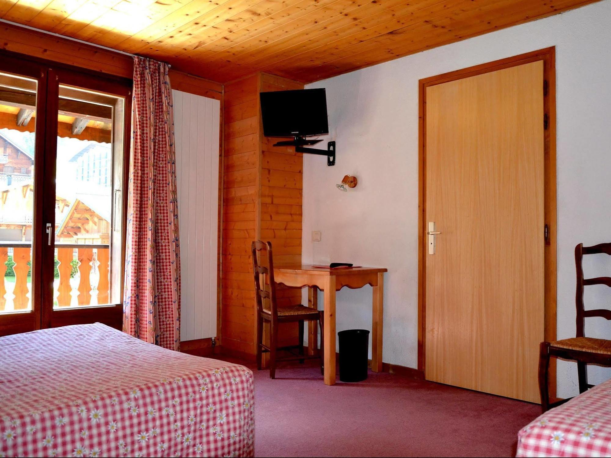 Hotel Les Bruyeres Morzine Exterior photo