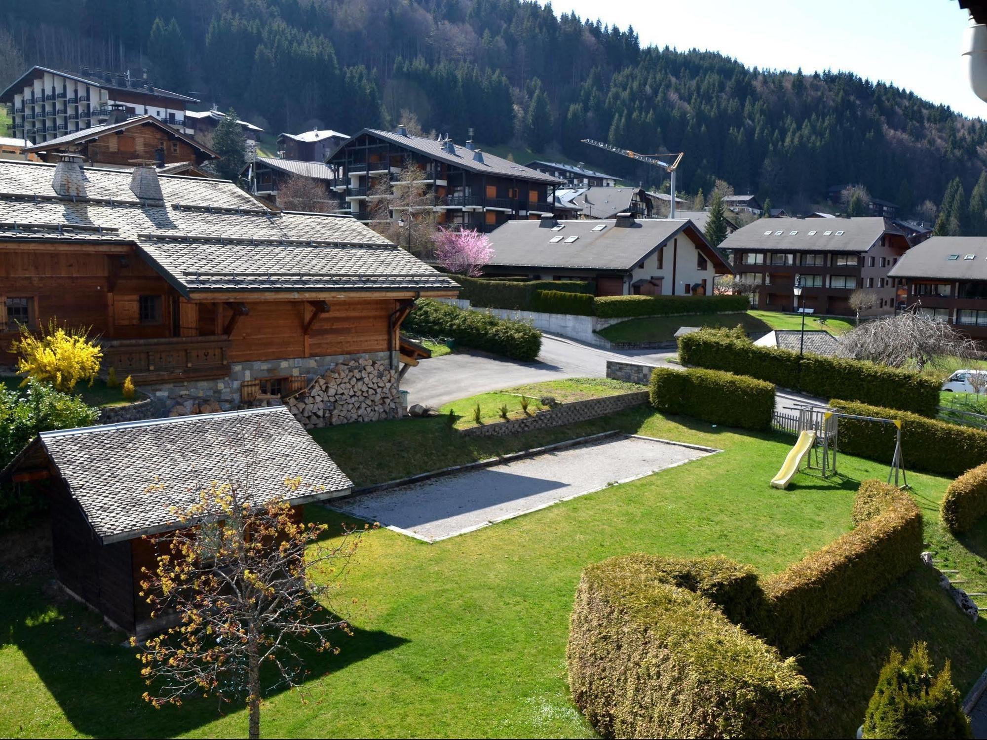 Hotel Les Bruyeres Morzine Exterior photo